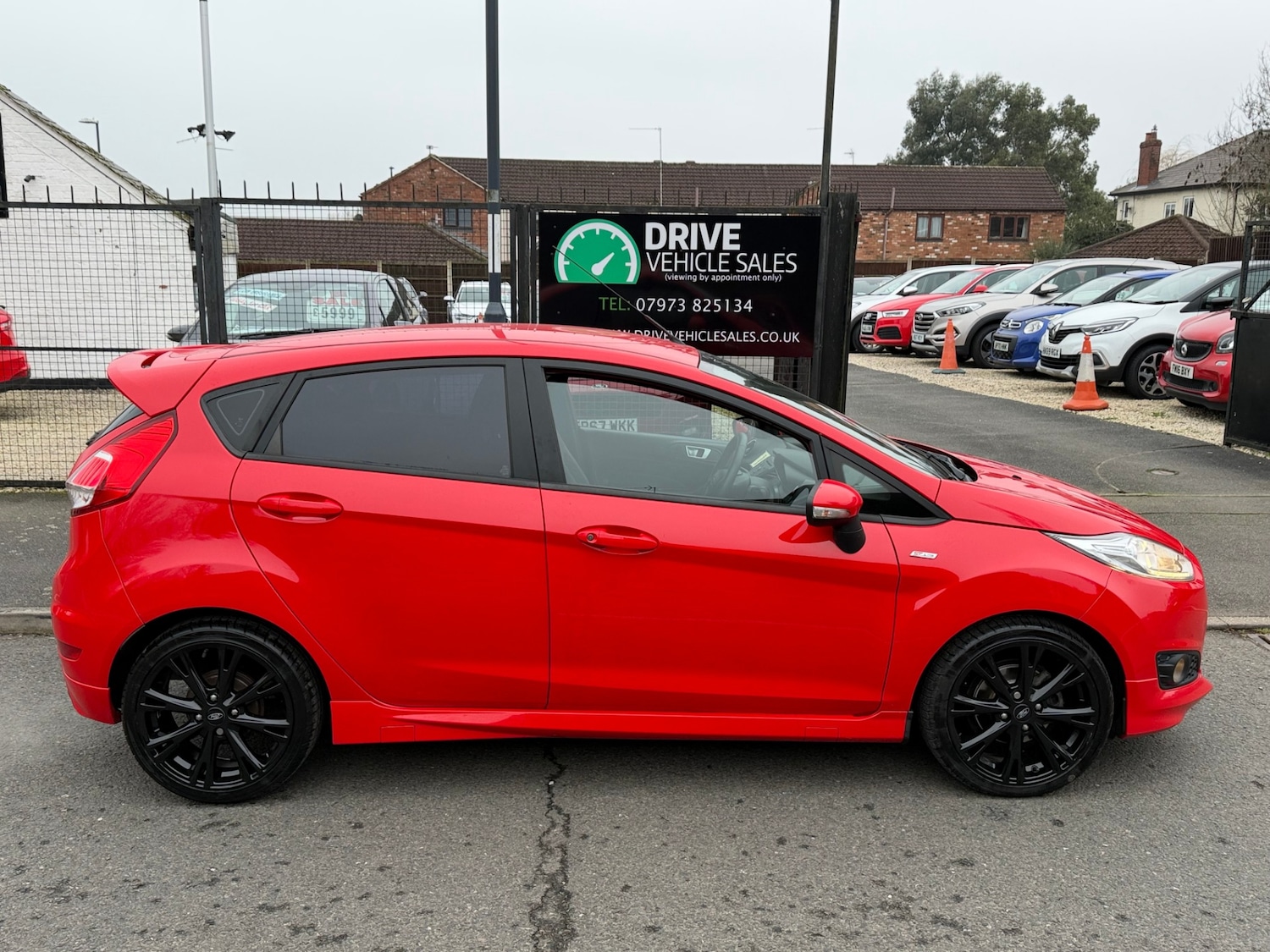Used Ford Fiesta 2017 for sale - 77418617: Photo 3