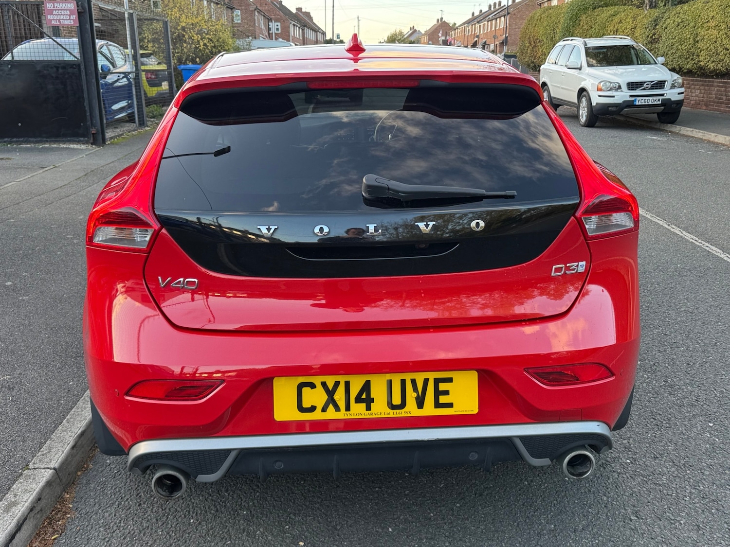 Used Volvo V40 2014 for sale - 76393783: Photo 5