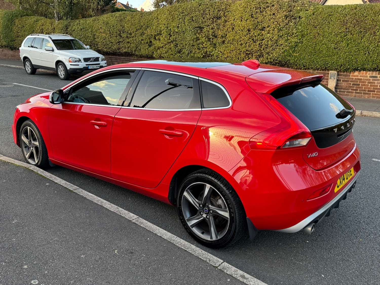 Used Volvo V40 2014 for sale - 76393783: Photo 6