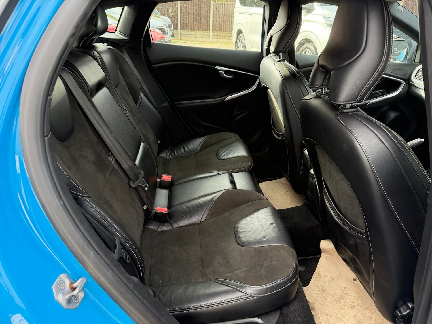 Used Volvo V40 2015 for sale - 78144234: Photo 13