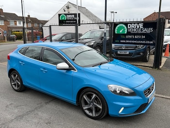 Used Volvo V40 2015 for sale - 78144234: Photo