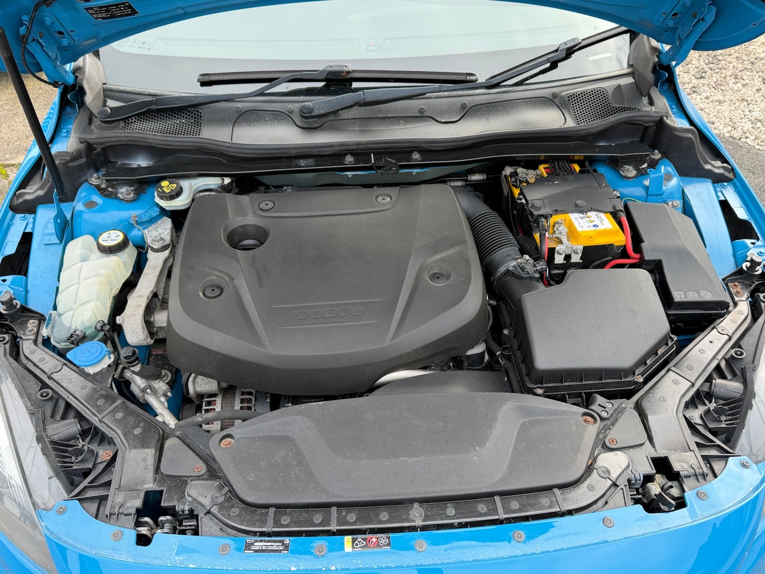 Used Volvo V40 2015 for sale - 78144234: Photo 8