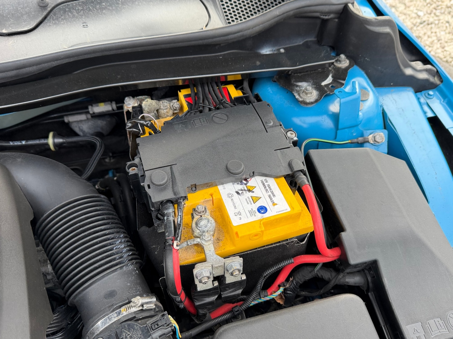 Used Volvo V40 2015 for sale - 78144234: Photo 9