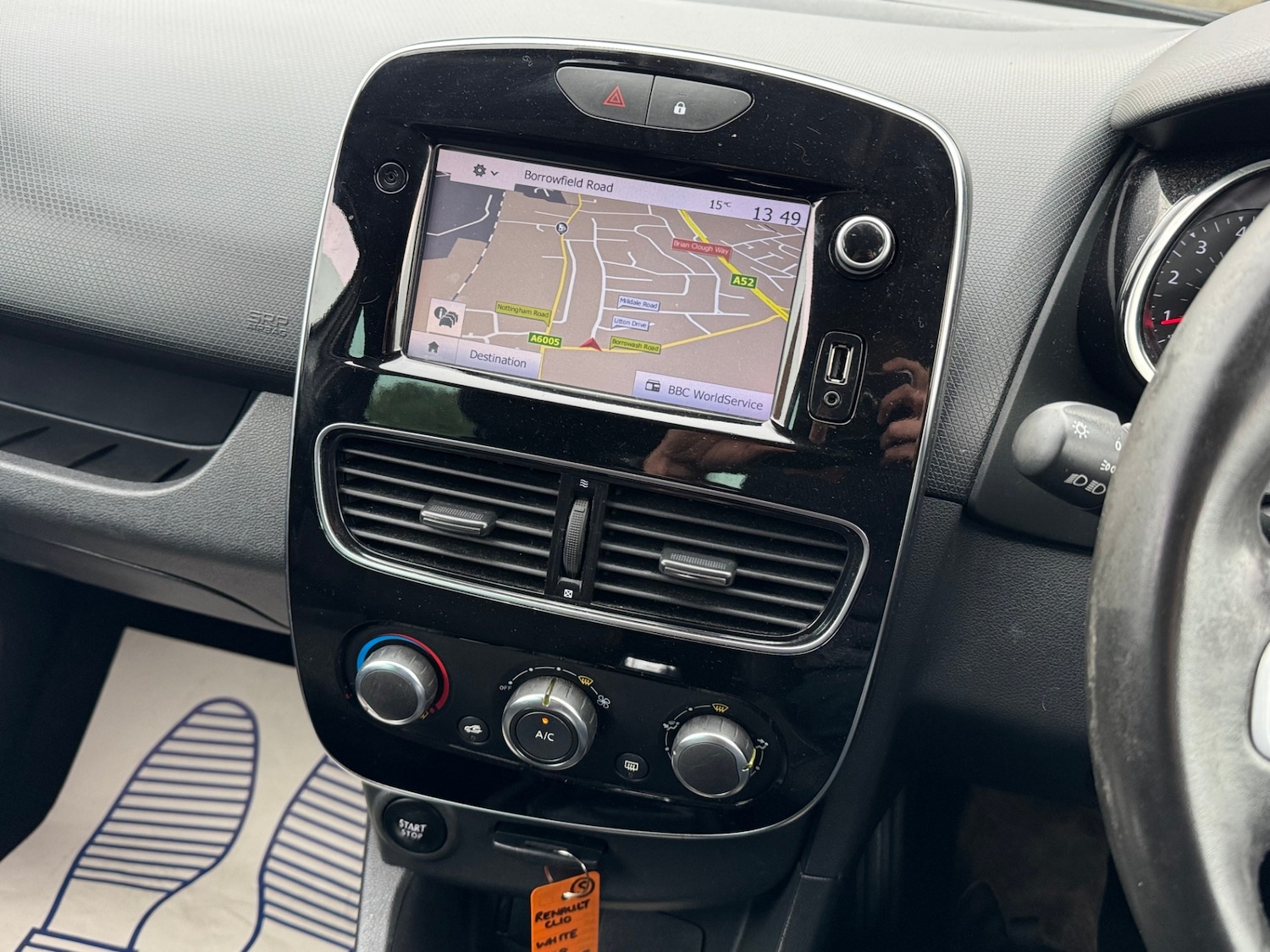 Used Renault Clio 2018 for sale - 76492309: Photo 18