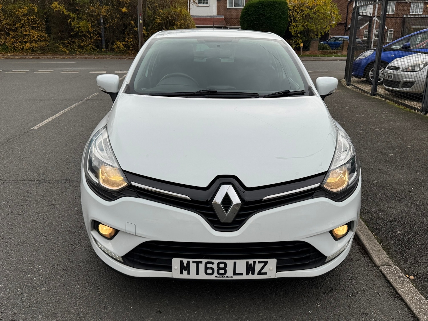 Used Renault Clio 2018 for sale - 76492309: Photo 8
