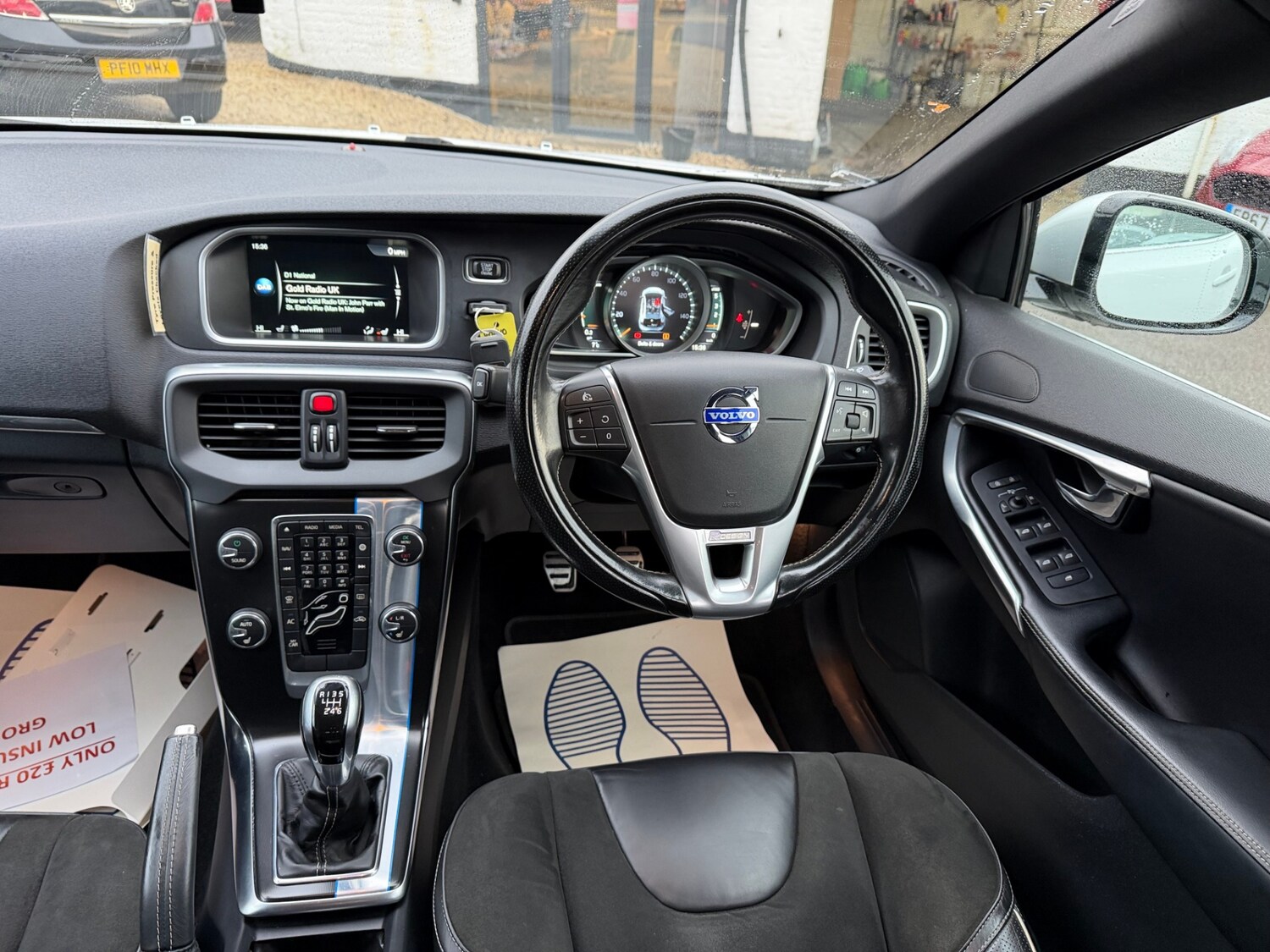 Used Volvo V40 2015 for sale - 77381034: Photo 10