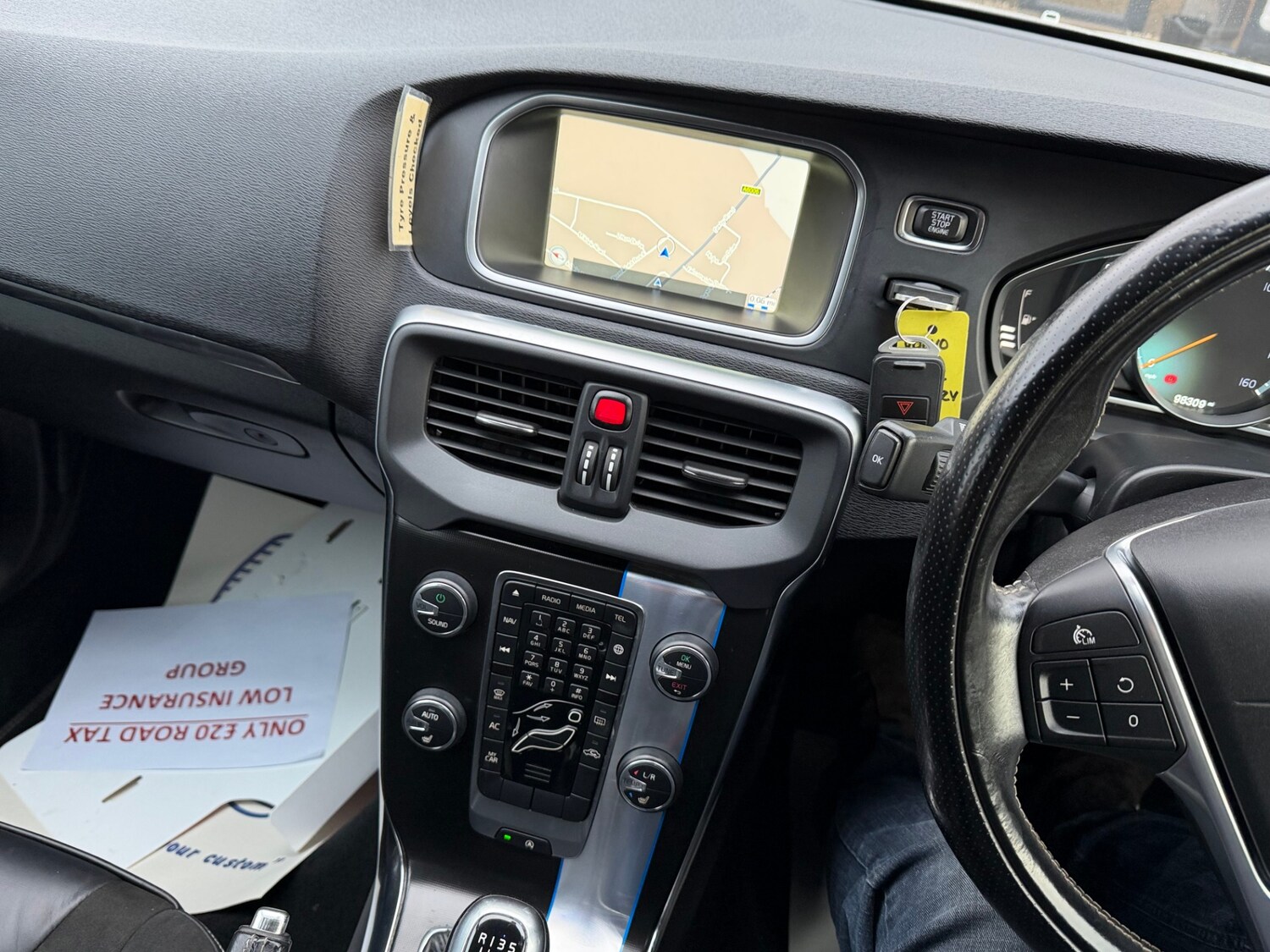 Used Volvo V40 2015 for sale - 77381034: Photo 17