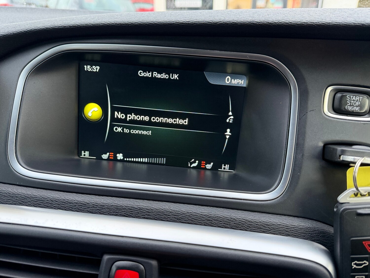 Used Volvo V40 2015 for sale - 77381034: Photo 19