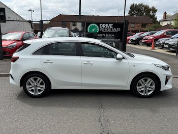 Used Kia Ceed 2019 for sale - 78267971: Photo