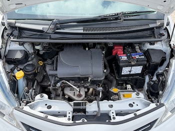 Used Toyota Yaris 2012 for sale - 78270387: Photo