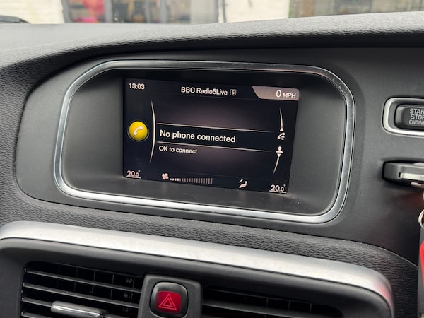 Used Volvo V40 2017 for sale - 76253619: Photo 20