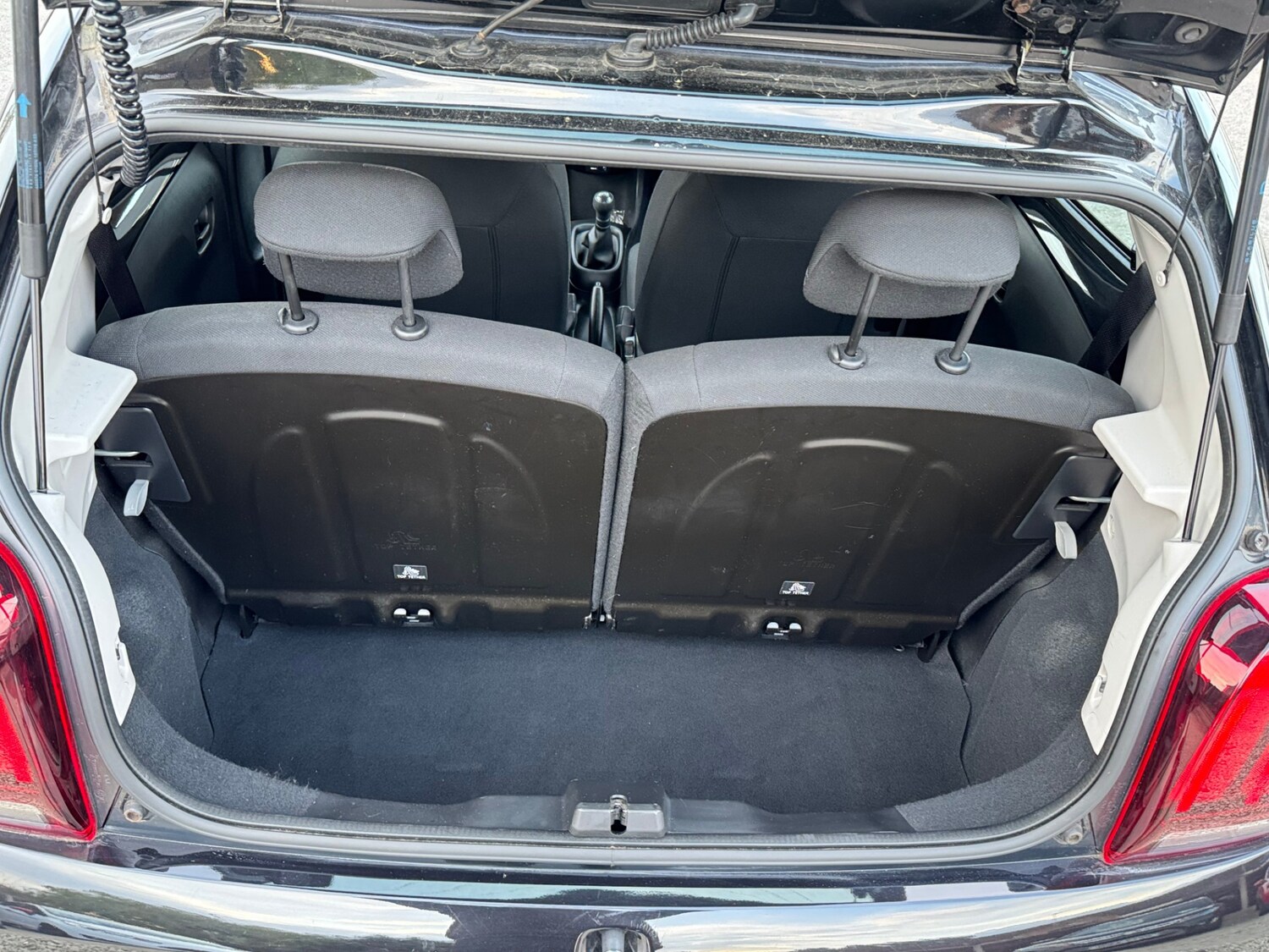 Vehicle 29