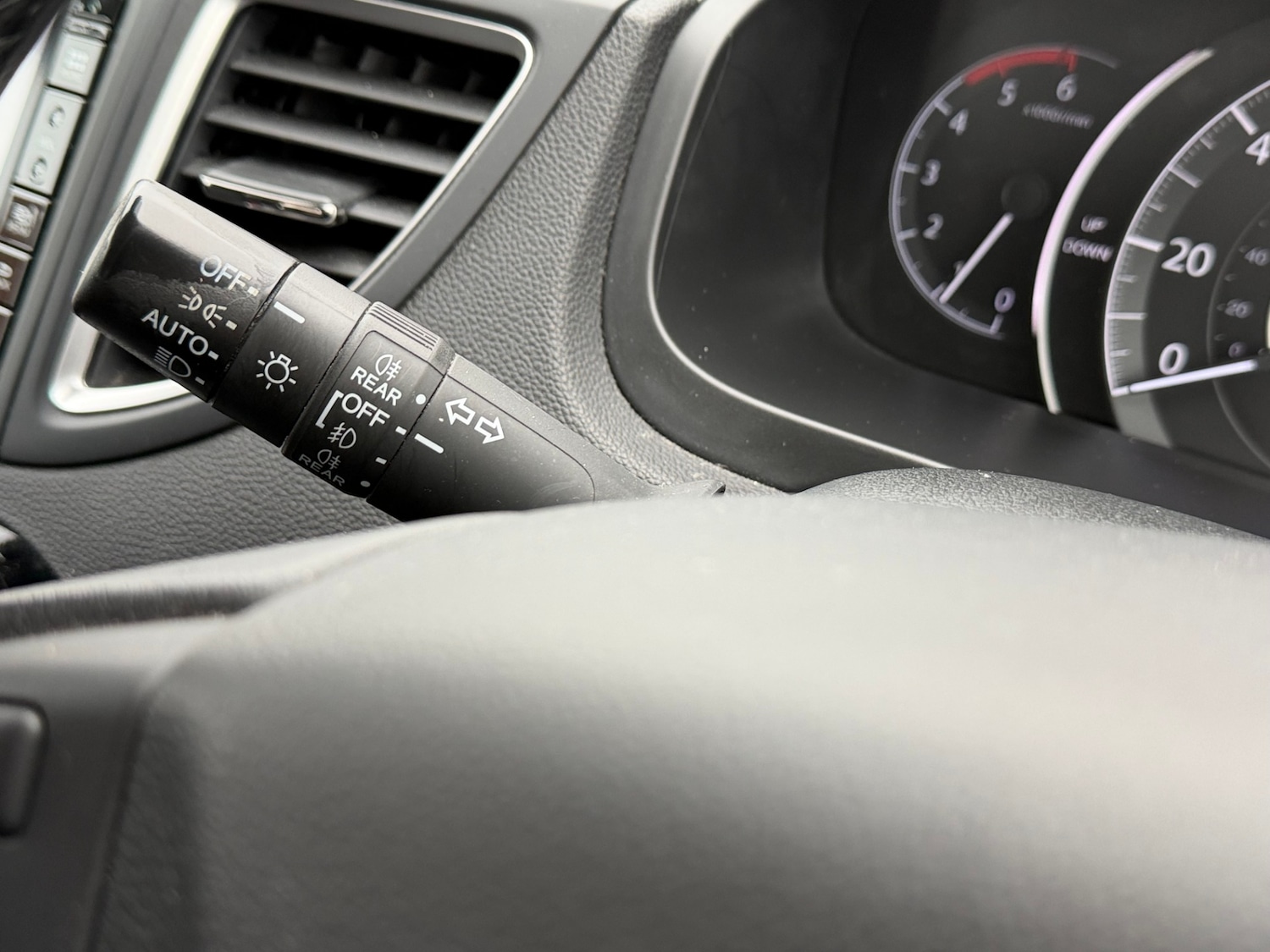 Used Honda CR-V 2015 for sale - 77062348: Photo 24