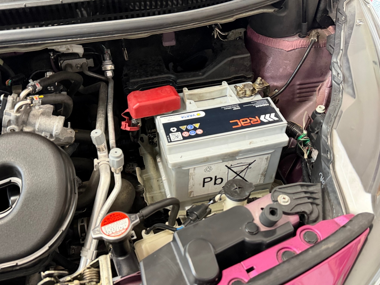 Used Toyota AYGO 2019 for sale - 77916460: Photo 10