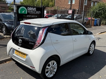Used Toyota AYGO 2016 for sale - 79595764: Photo