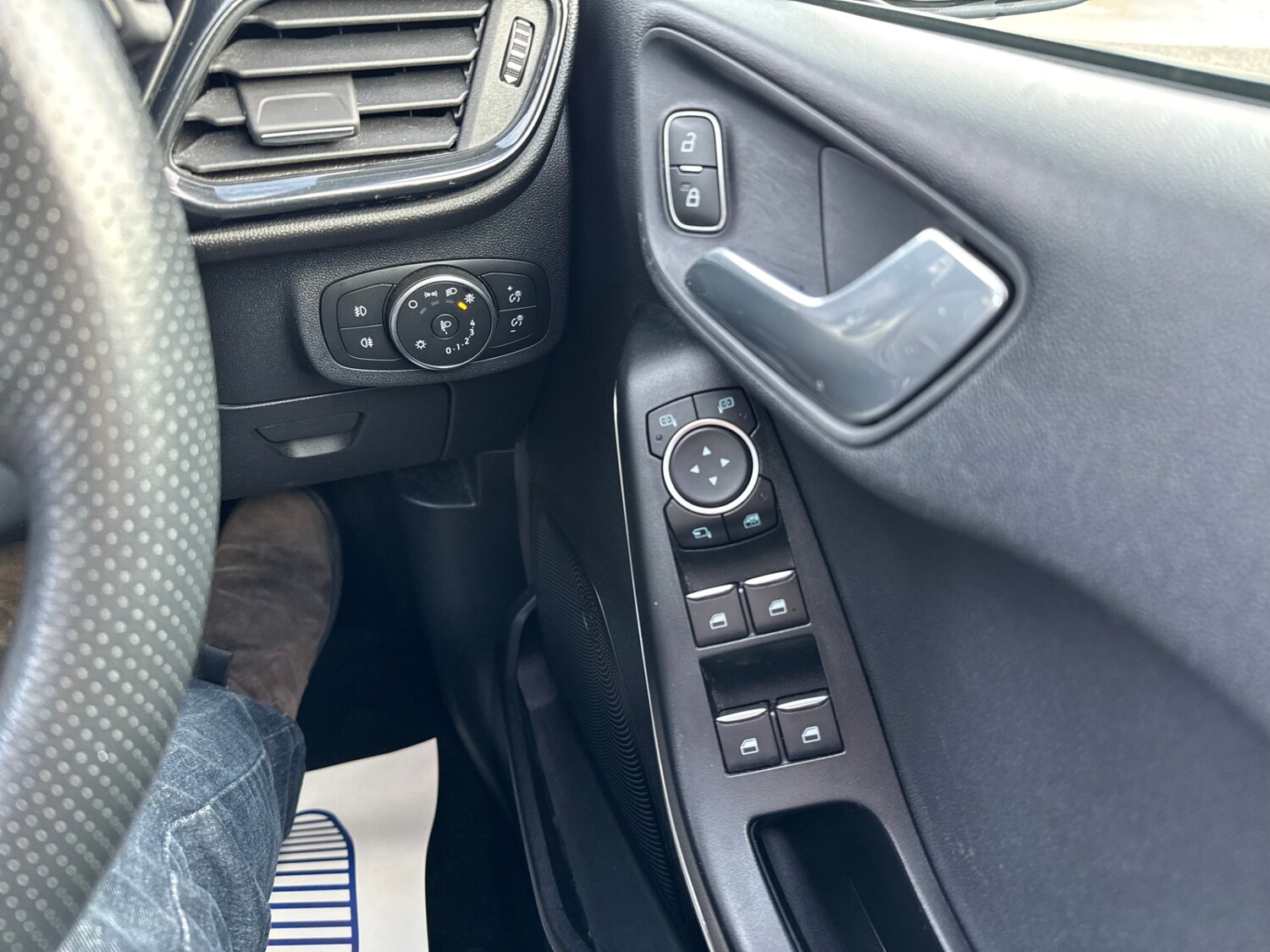 Used Ford Fiesta 2020 for sale - 76353719: Photo 24