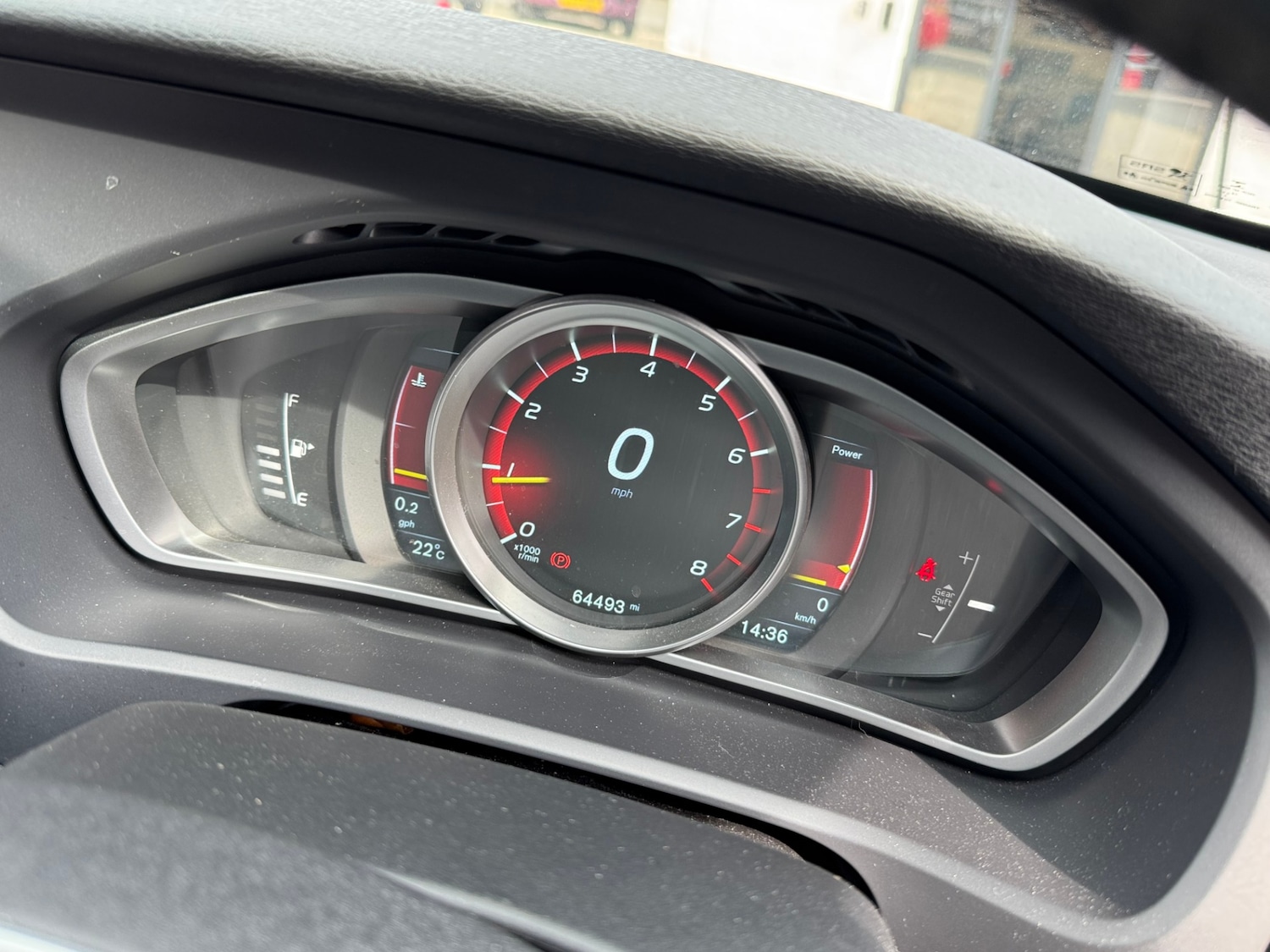 Used Volvo V40 2015 for sale - 76114468: Photo 10