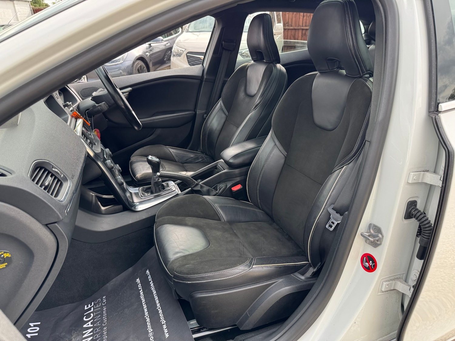 Used Volvo V40 2015 for sale - 76114468: Photo 13