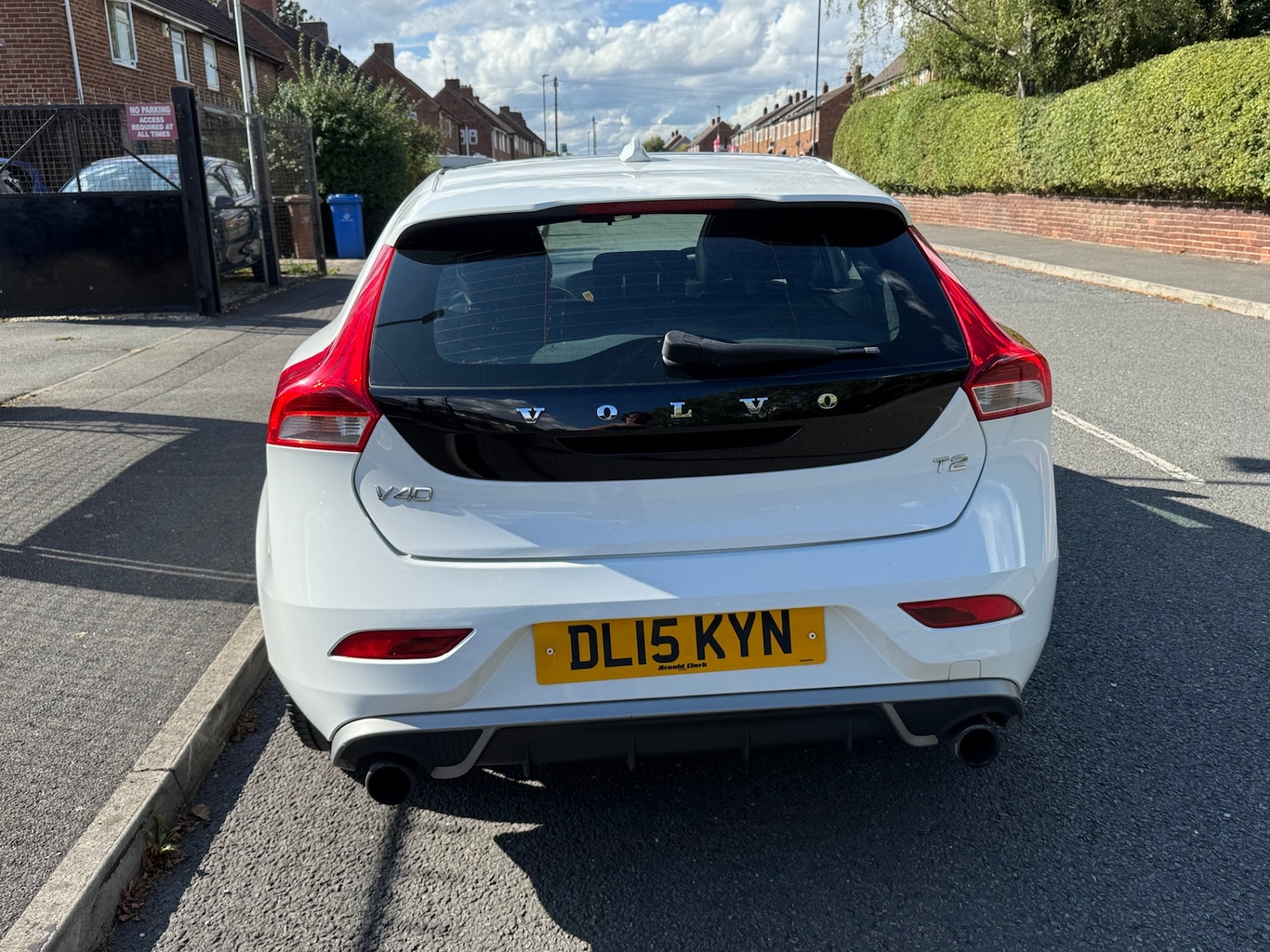 Used Volvo V40 2015 for sale - 76114468: Photo 5