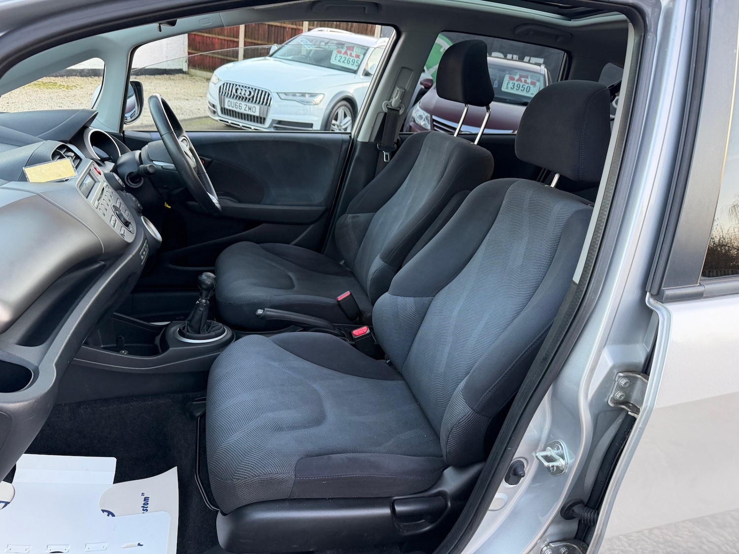 Used Honda Jazz 2009 for sale - 77653877: Photo 14