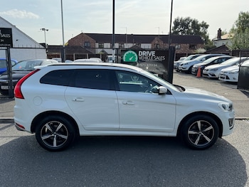 Used Volvo XC60 2017 for sale - 76008382: Photo