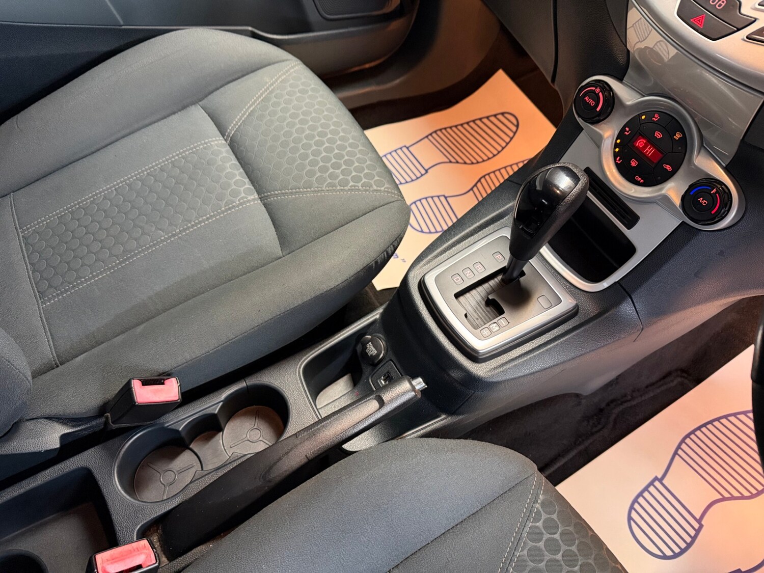 Used Ford Fiesta 2009 for sale - 77687427: Photo 12