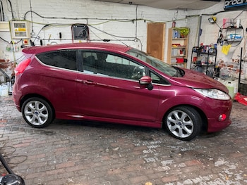 Used Ford Fiesta 2009 for sale - 77687427: Photo