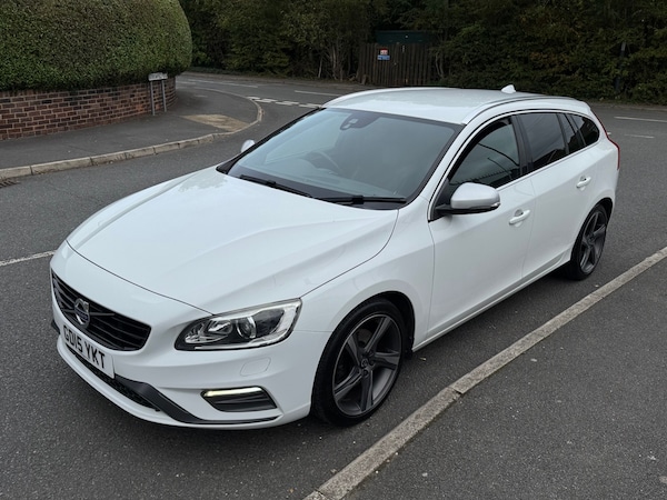 Used Volvo V60 2015 for sale - 76221960: Photo 7