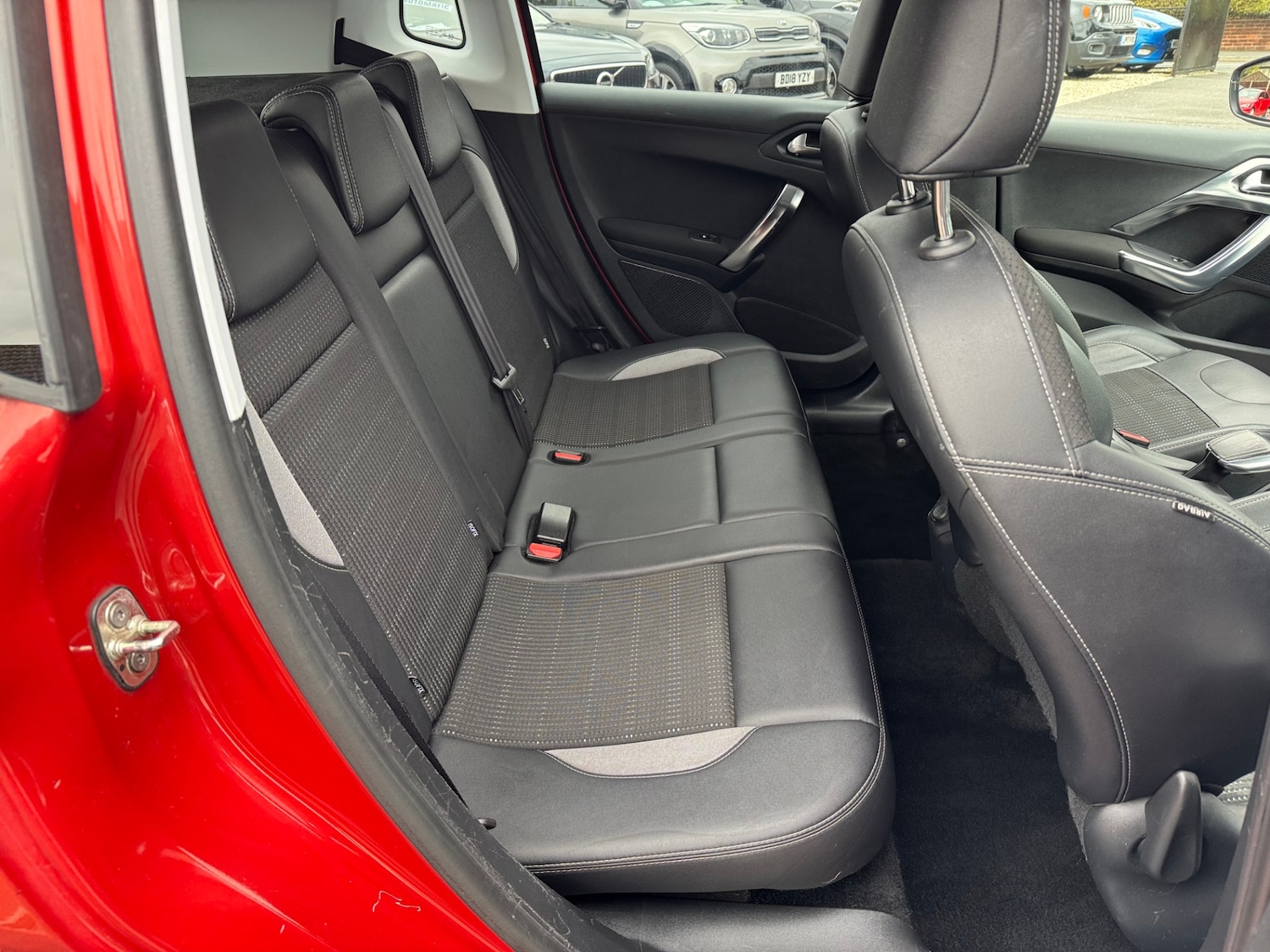 Used Peugeot 2008 2014 for sale - 76450477: Photo 14