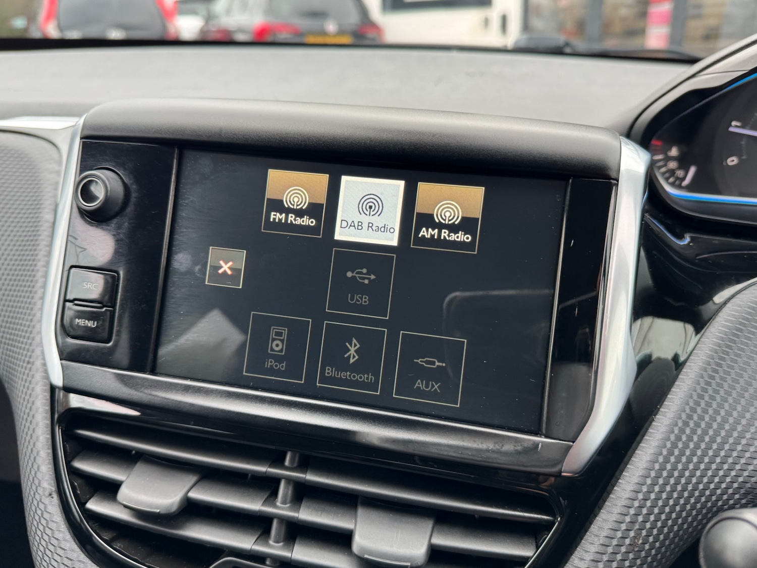 Used Peugeot 2008 2014 for sale - 76450477: Photo 18