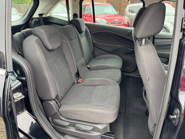 Used Ford Grand C-Max 2018 for sale - 76265803: Photo 14