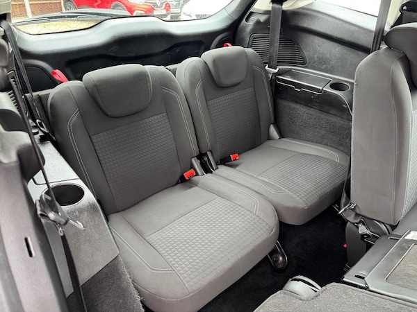 Used Ford Grand C-Max 2018 for sale - 76265803: Photo 5