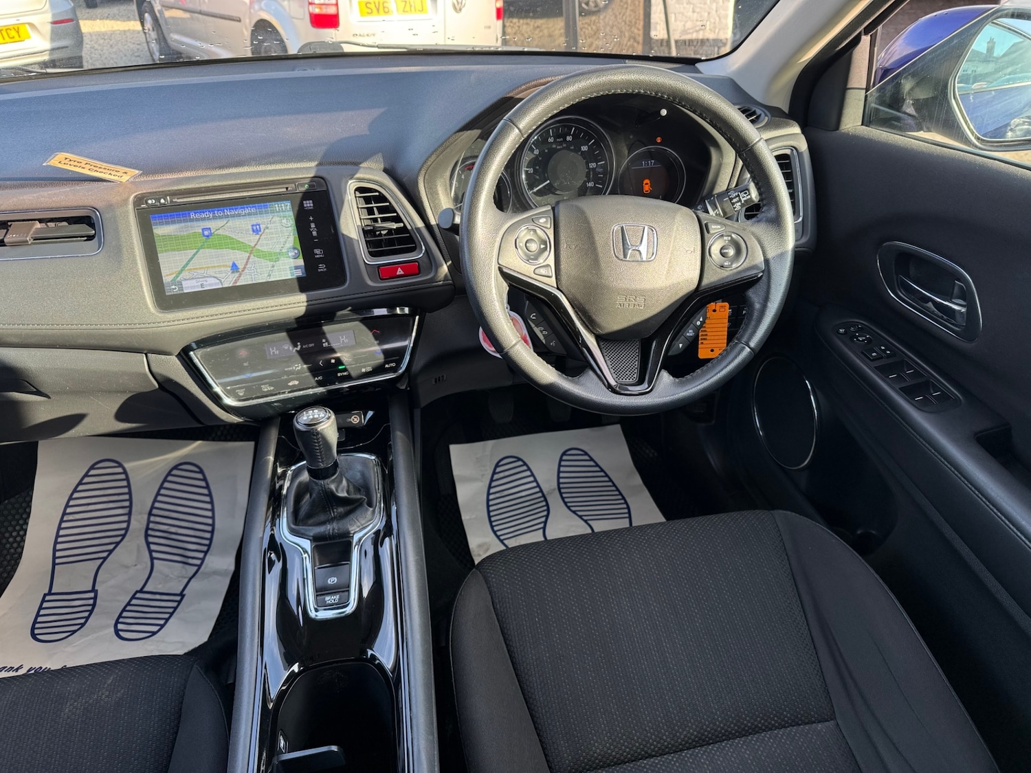 Used Honda HR-V 2017 for sale - 76640100: Photo 12