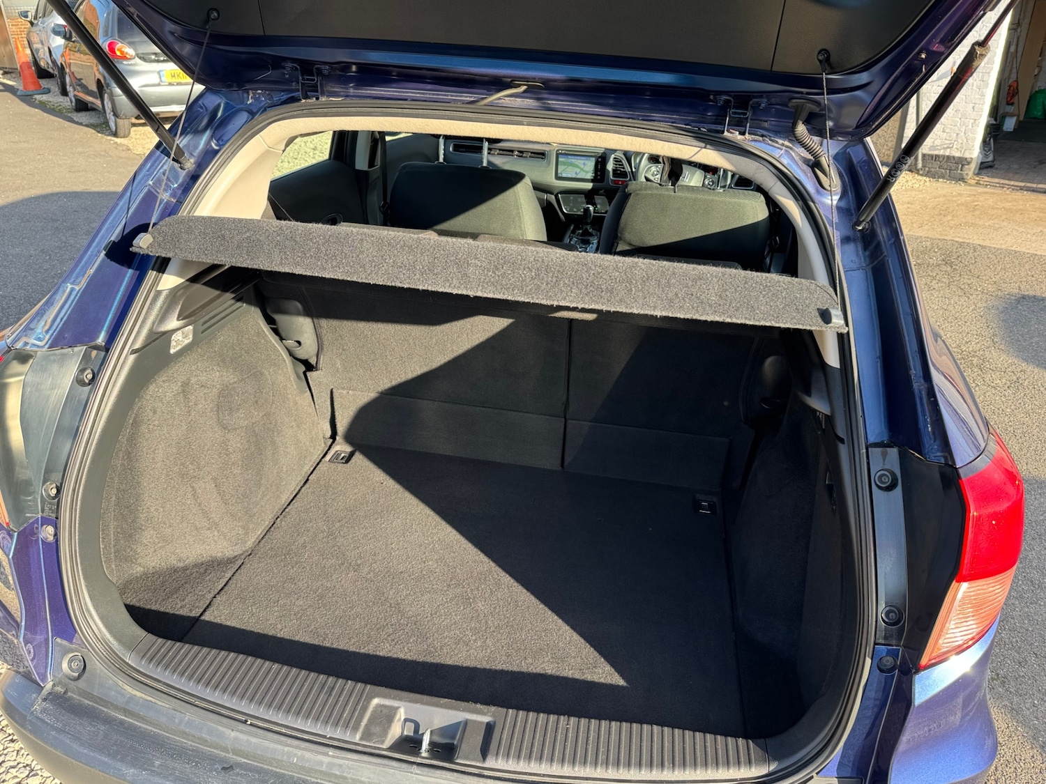 Used Honda HR-V 2017 for sale - 76640100: Photo 27