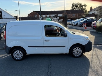 Used Renault Kangoo 2016 for sale - 77718230: Photo