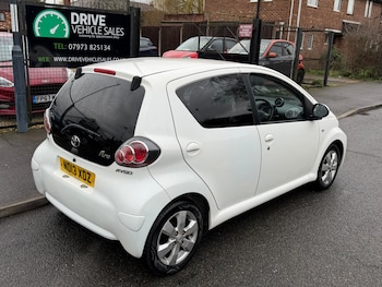Used Toyota AYGO 2013 for sale - 77689365: Photo