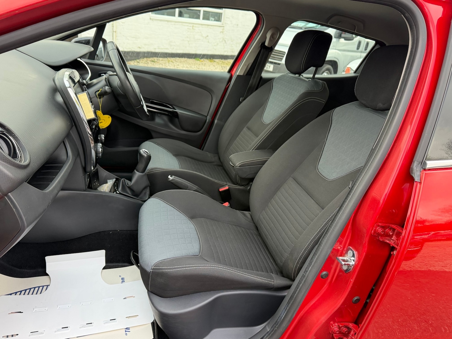 Used Renault Clio 2014 for sale - 78212122: Photo 14