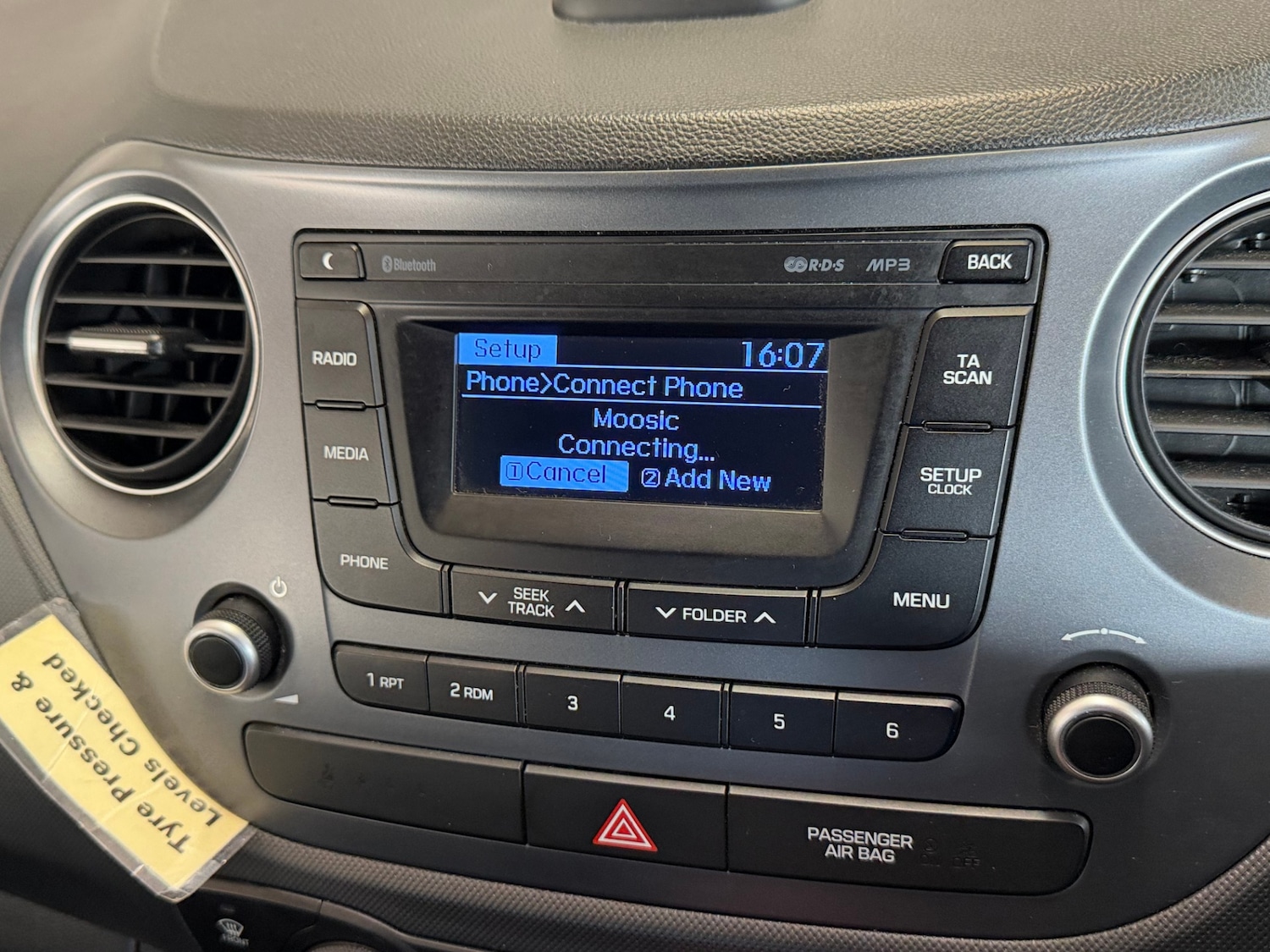 Used Hyundai i10 2017 for sale - 77918304: Photo 19