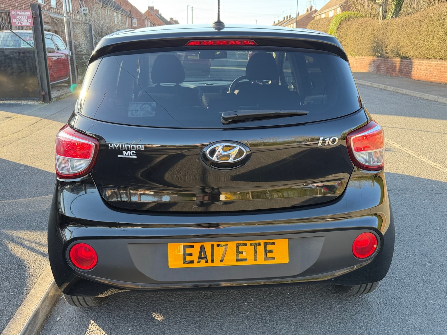 Used Hyundai i10 2017 for sale - 77918304: Photo 5