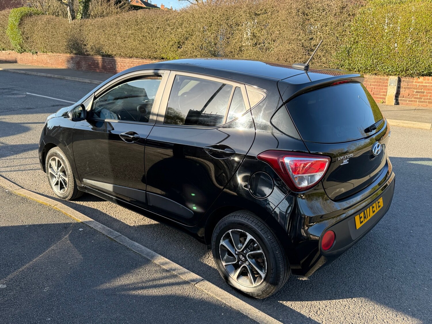 Used Hyundai i10 2017 for sale - 77918304: Photo 6