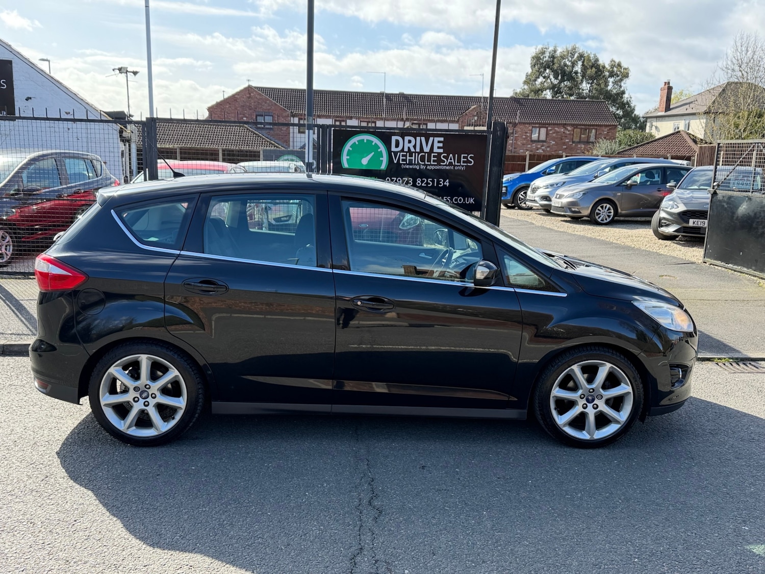Used Ford C-Max 2013 for sale - 77872215: Photo 3