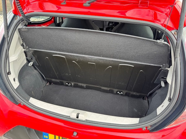 Used Toyota AYGO 2016 for sale - 76195181: Photo 25