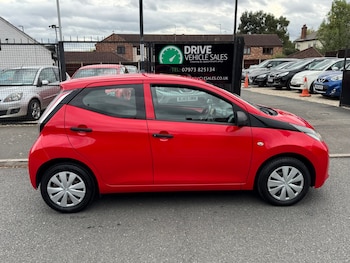 Used Toyota AYGO 2016 for sale - 76195181: Photo 3