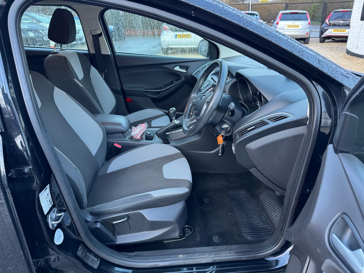 Used Ford Focus 2014 for sale - 76859385: Photo 10