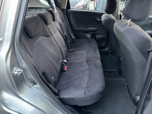 Used Honda Jazz 2010 for sale - 76196184: Photo 14