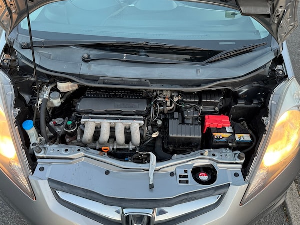 Used Honda Jazz 2010 for sale - 76196184: Photo 1