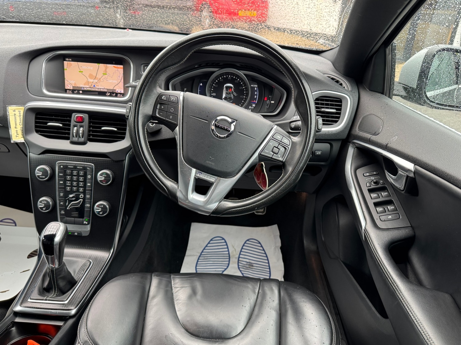 Used Volvo V40 2017 for sale - 76159284: Photo 11
