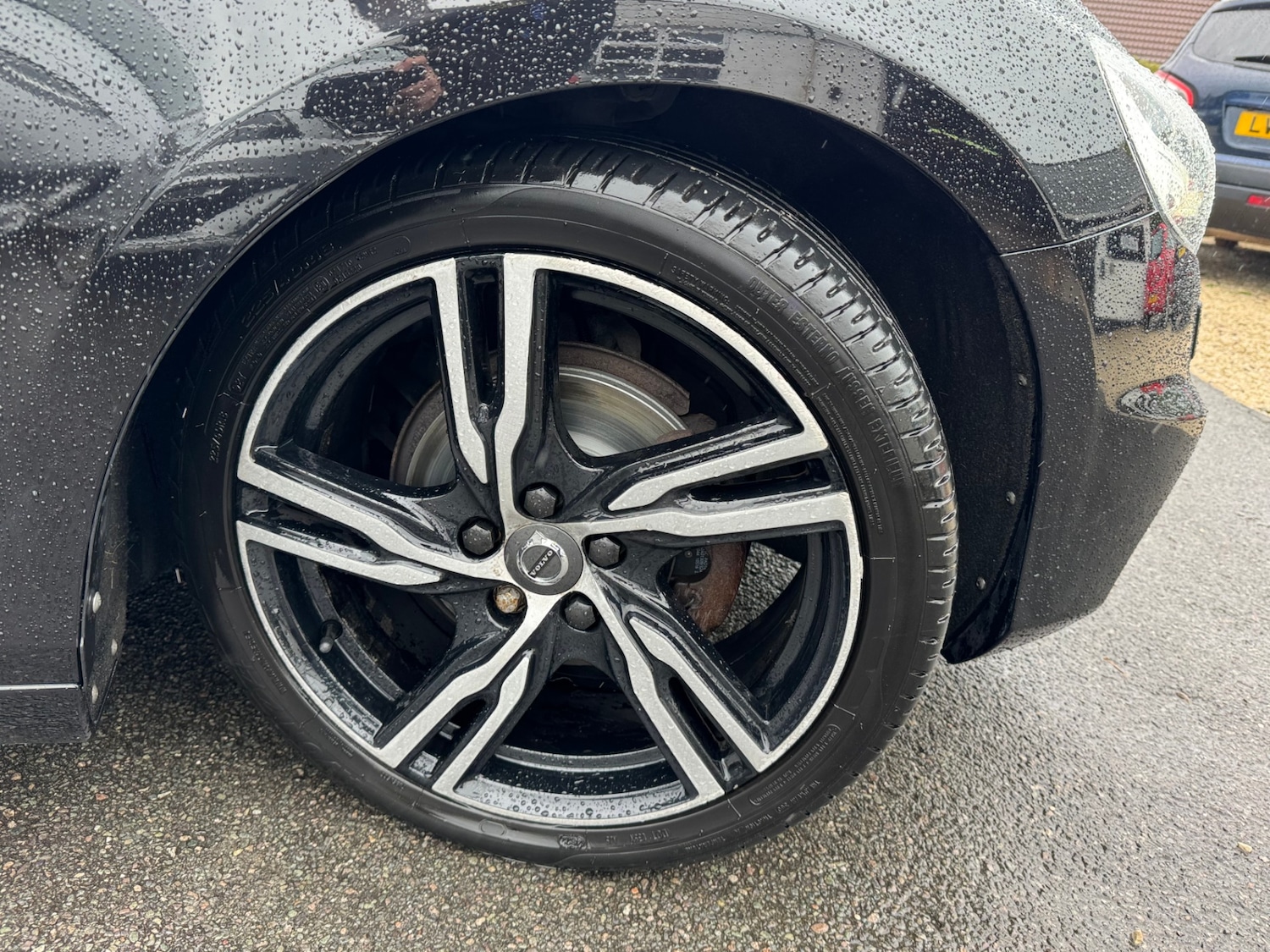 Used Volvo V40 2017 for sale - 76159284: Photo 25