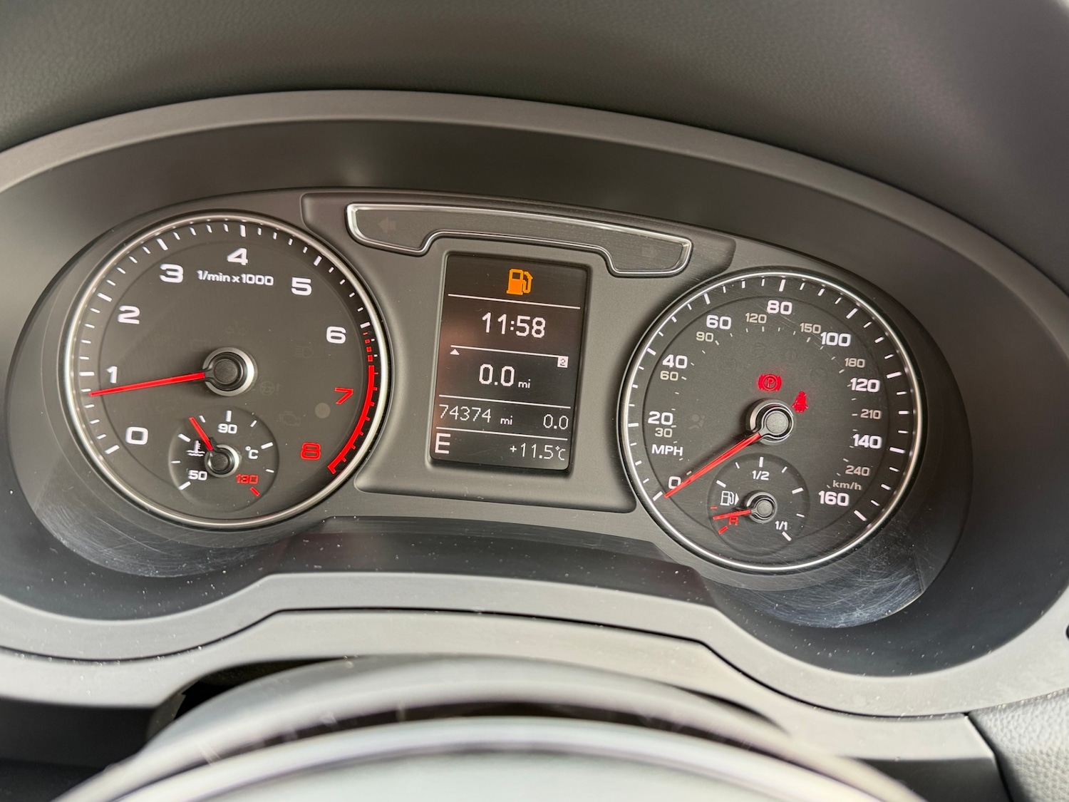 Used Audi Q3 2015 for sale - 77629700: Photo 10