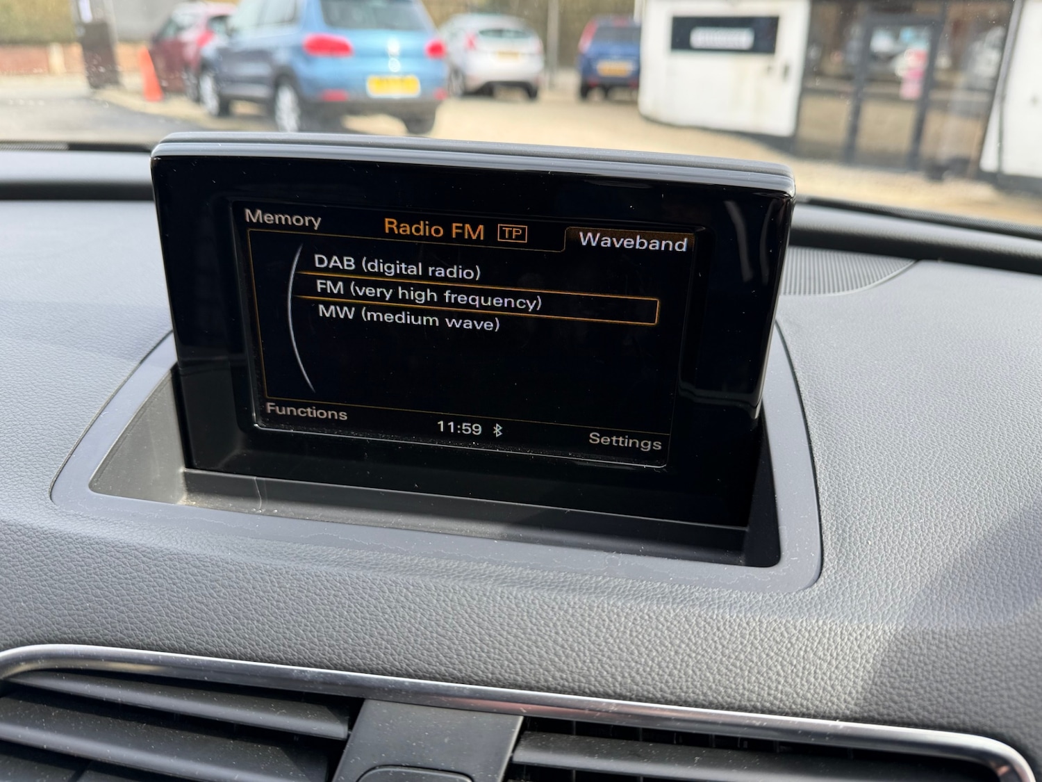 Used Audi Q3 2015 for sale - 77629700: Photo 20